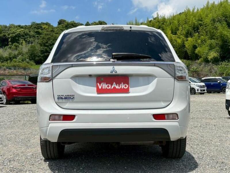 OUTLANDER PHEV