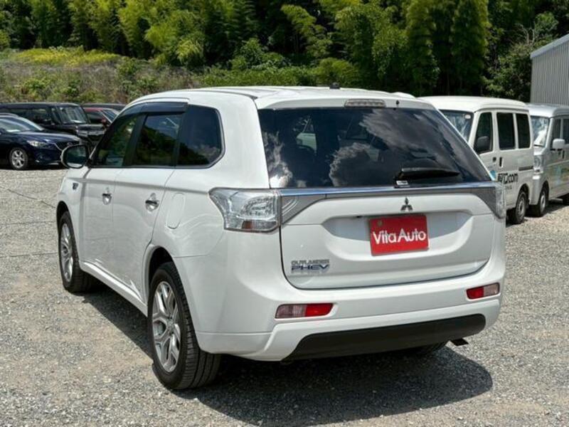 OUTLANDER PHEV