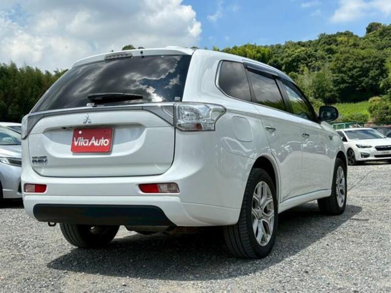 OUTLANDER PHEV