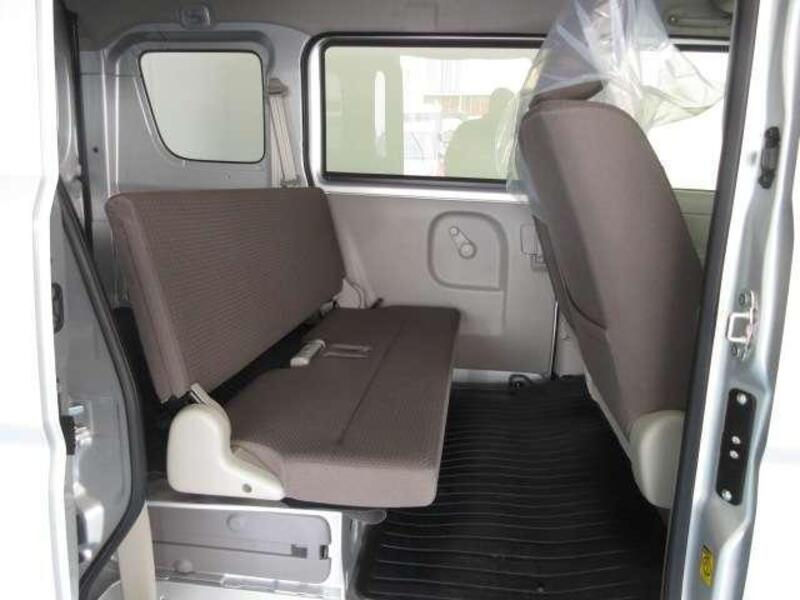CLIPPER VAN