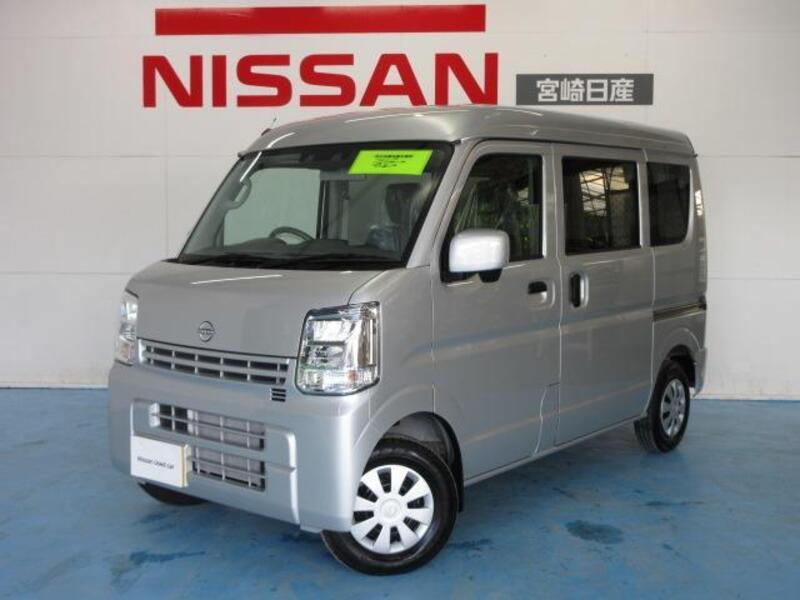 NISSAN CLIPPER VAN
