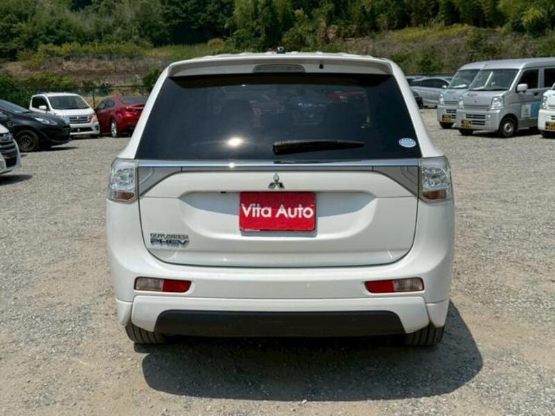 OUTLANDER PHEV