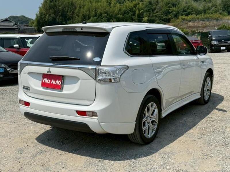 OUTLANDER PHEV