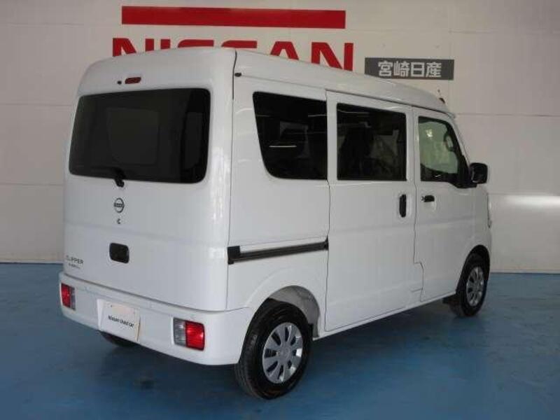 CLIPPER VAN