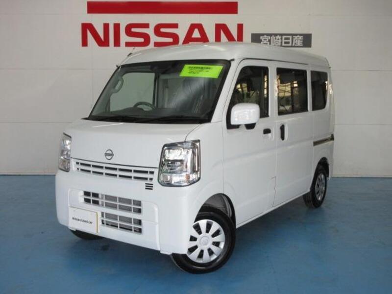 NISSAN CLIPPER VAN