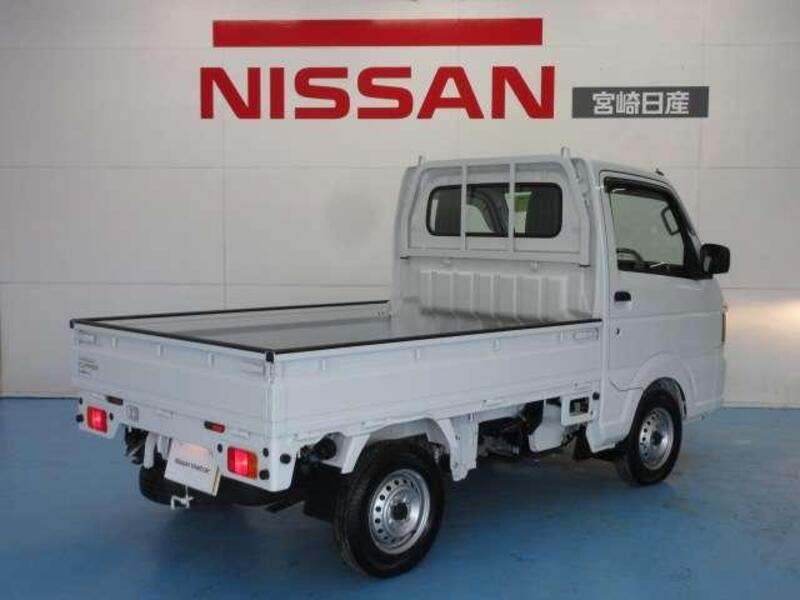 CLIPPER TRUCK