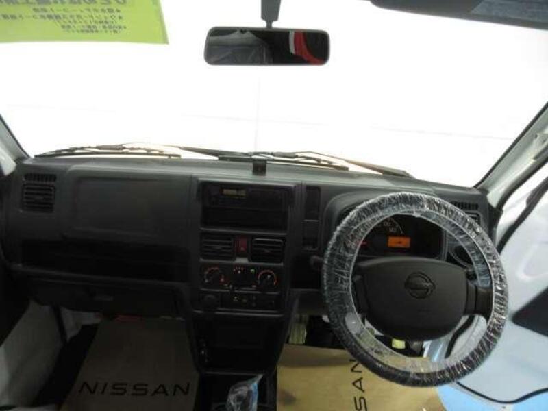 CLIPPER TRUCK