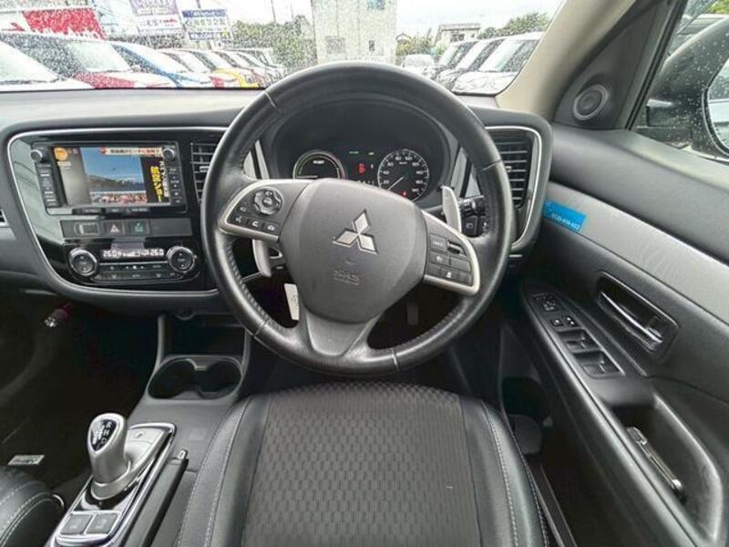 OUTLANDER PHEV