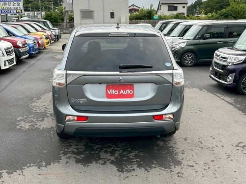 OUTLANDER PHEV
