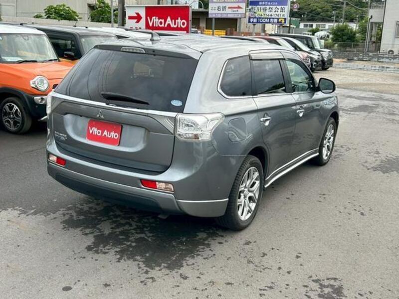 OUTLANDER PHEV