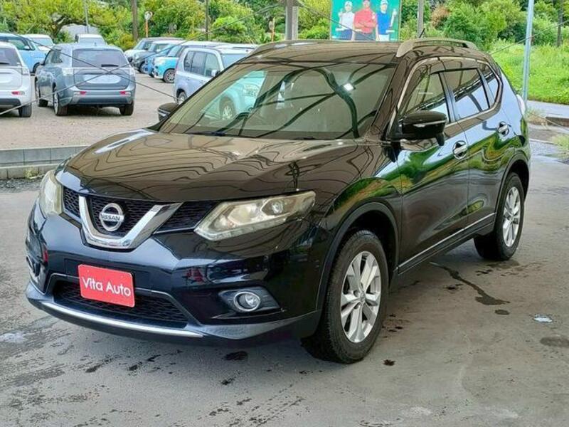 X-TRAIL