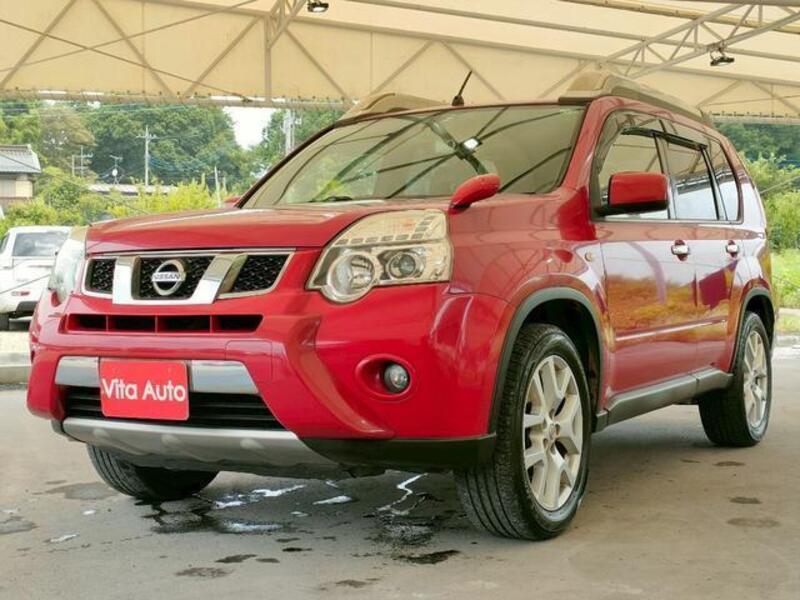 X-TRAIL