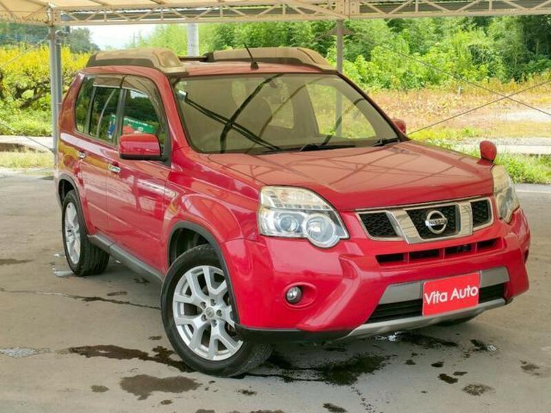 X-TRAIL