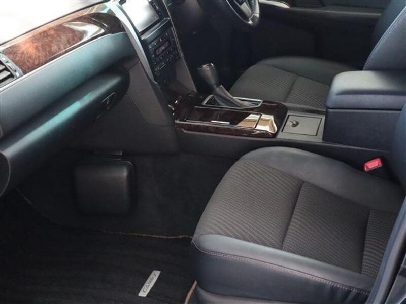CAMRY