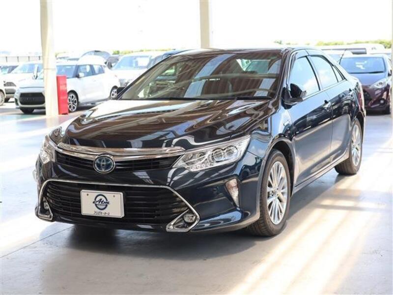 TOYOTA CAMRY