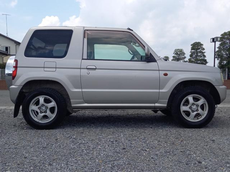 PAJERO MINI