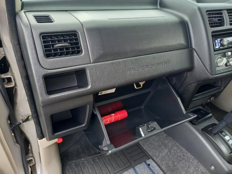 PAJERO MINI