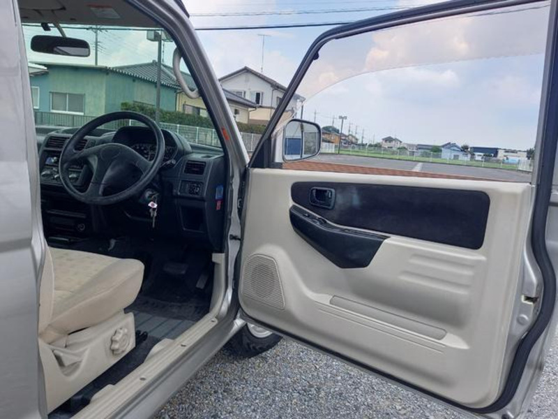 PAJERO MINI