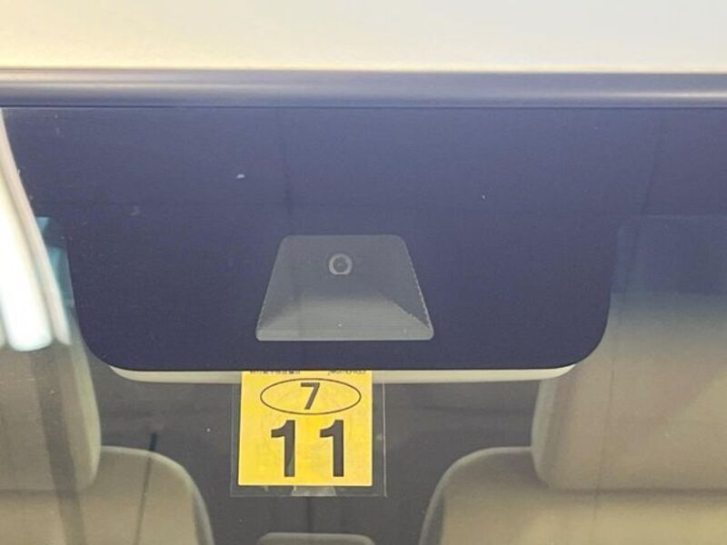 N BOX