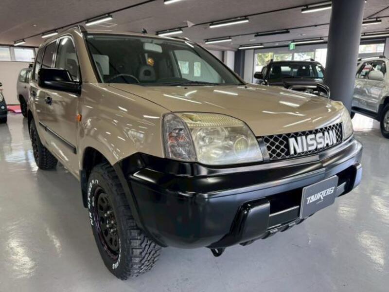 X-TRAIL