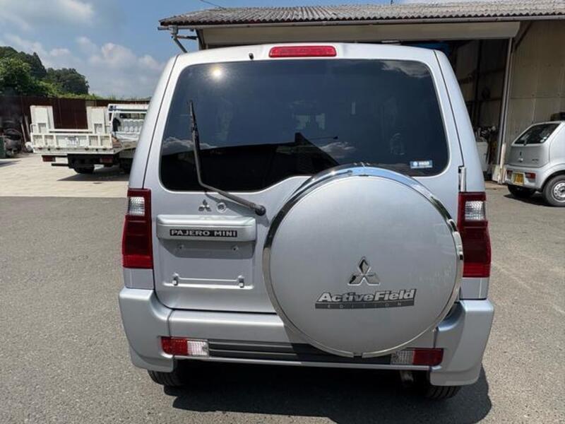 PAJERO MINI