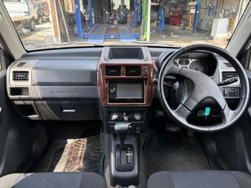 PAJERO MINI