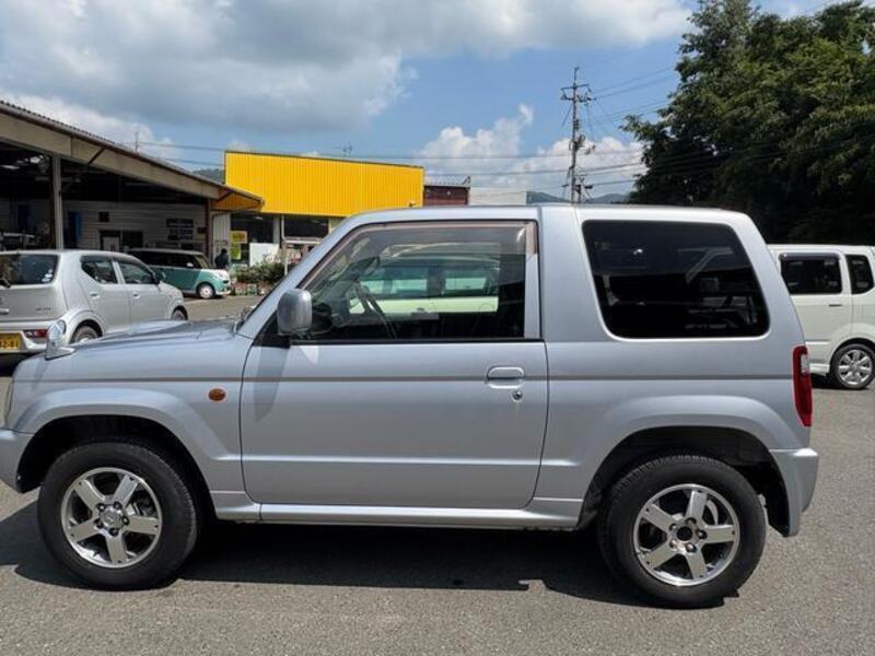 PAJERO MINI
