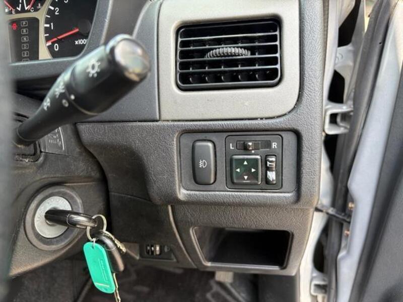PAJERO MINI