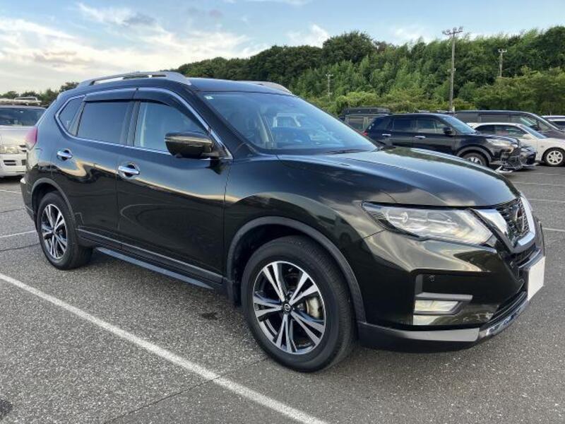 X-TRAIL-0