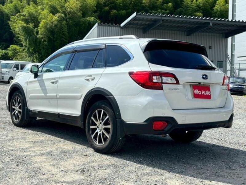 LEGACY OUTBACK