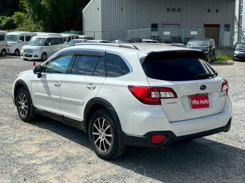 LEGACY OUTBACK