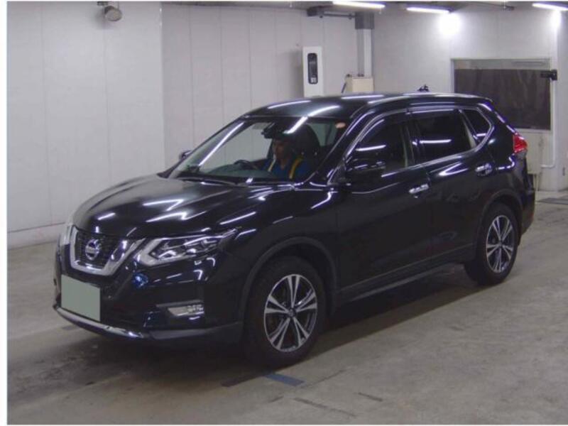 X-TRAIL