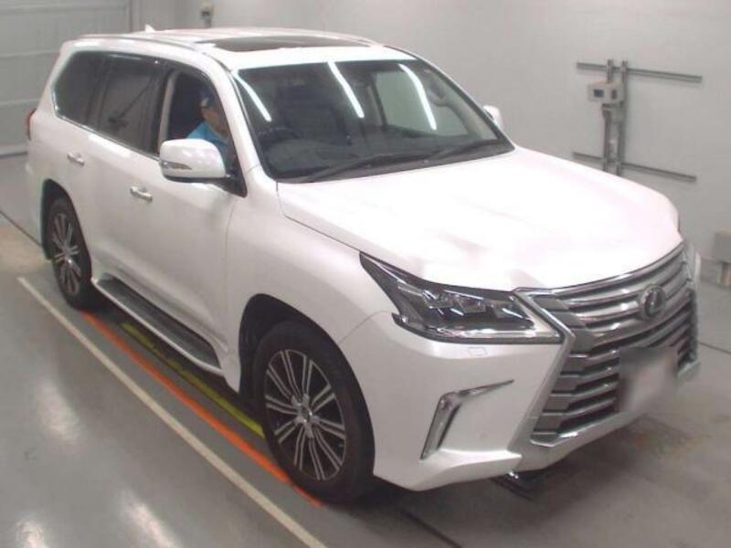 LEXUS LX