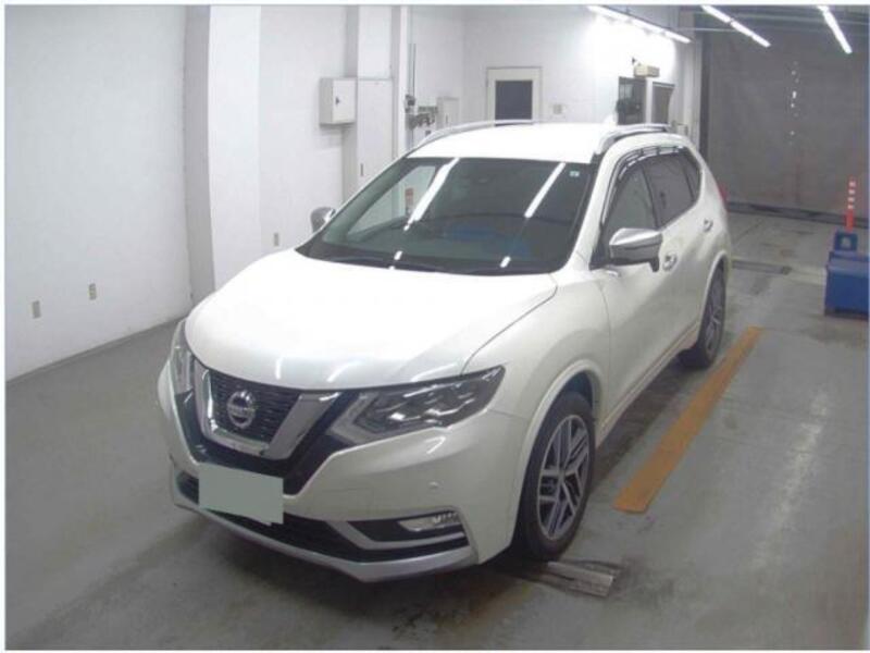 X-TRAIL-0
