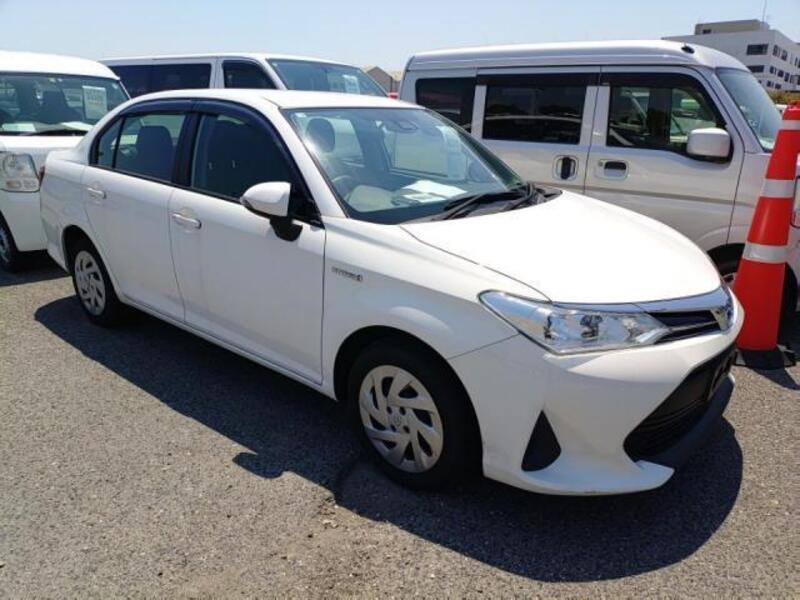 COROLLA AXIO