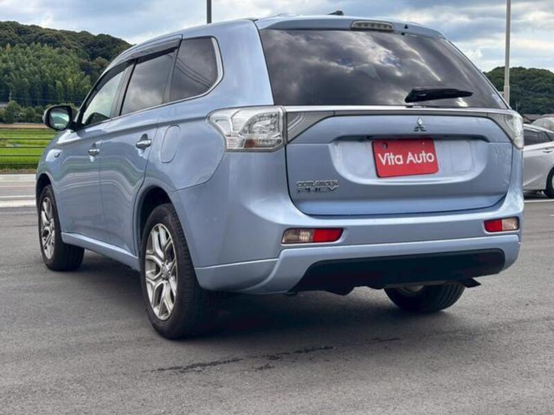 OUTLANDER PHEV