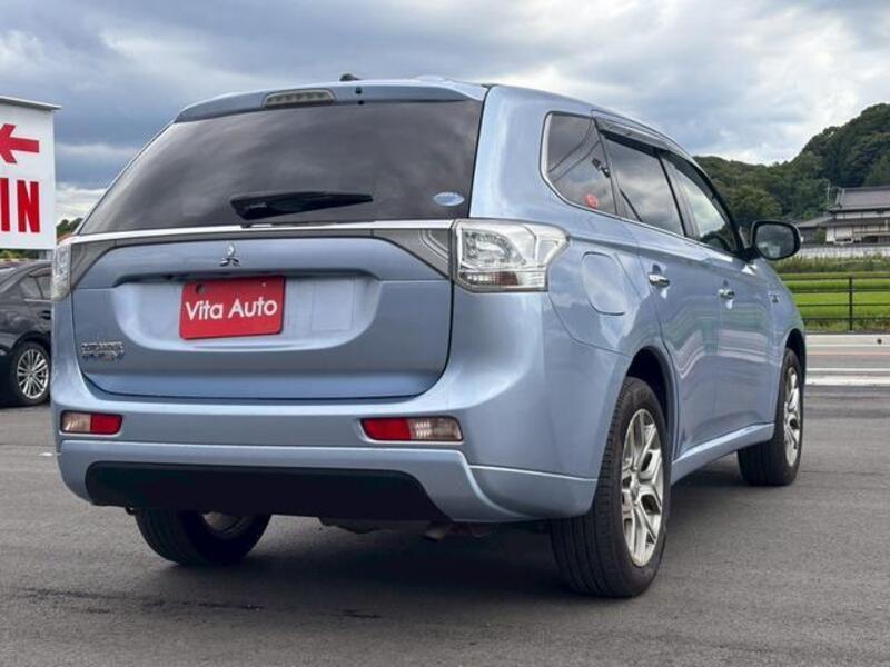 OUTLANDER PHEV