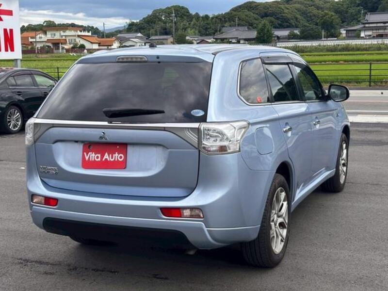 OUTLANDER PHEV