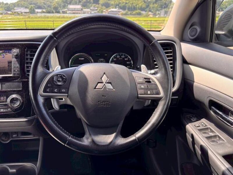 OUTLANDER PHEV