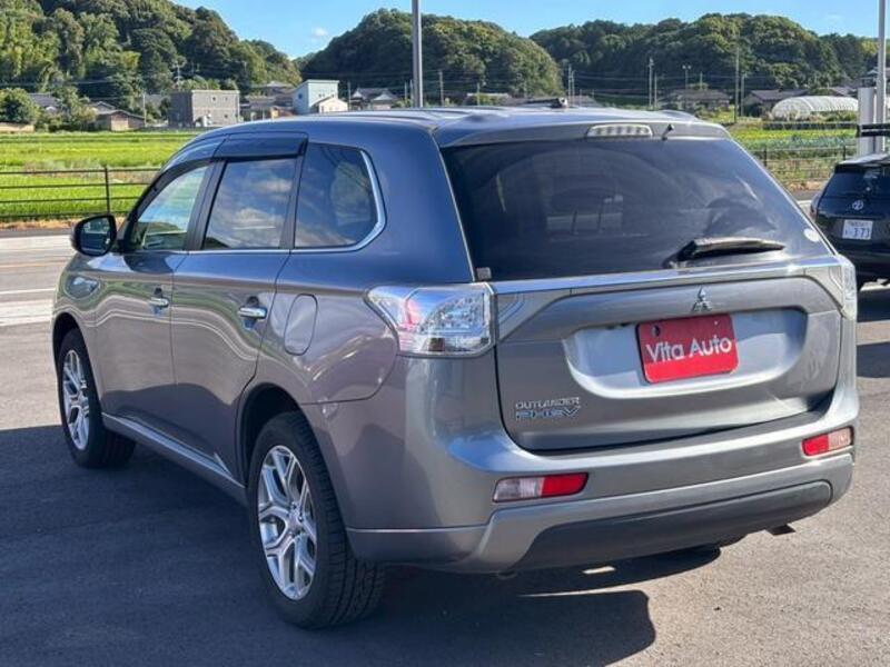 OUTLANDER PHEV