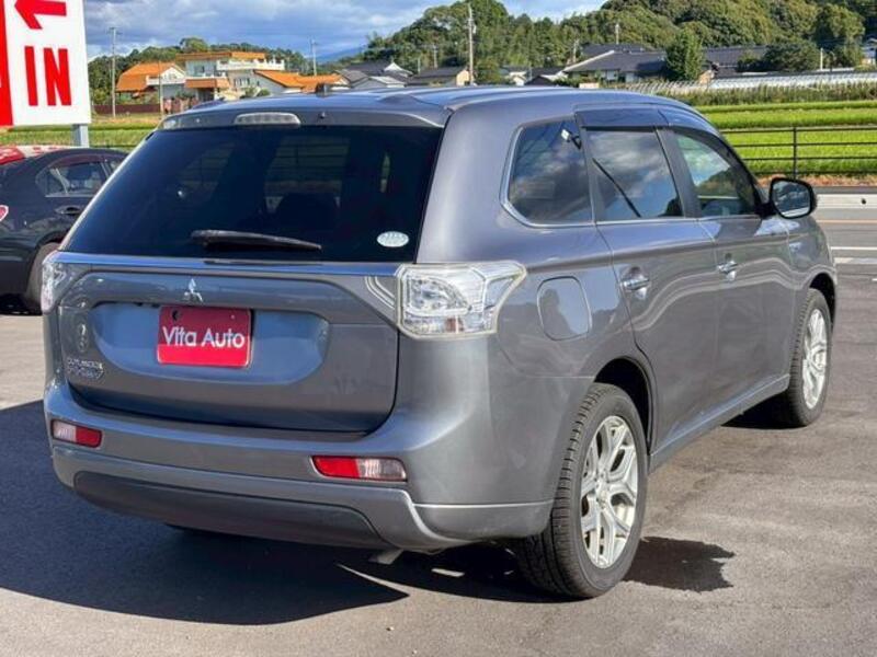 OUTLANDER PHEV