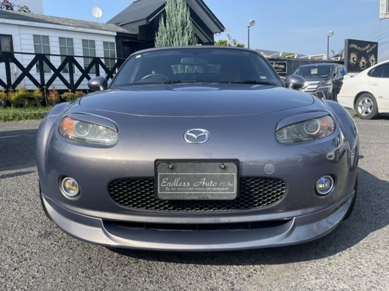 ROADSTER