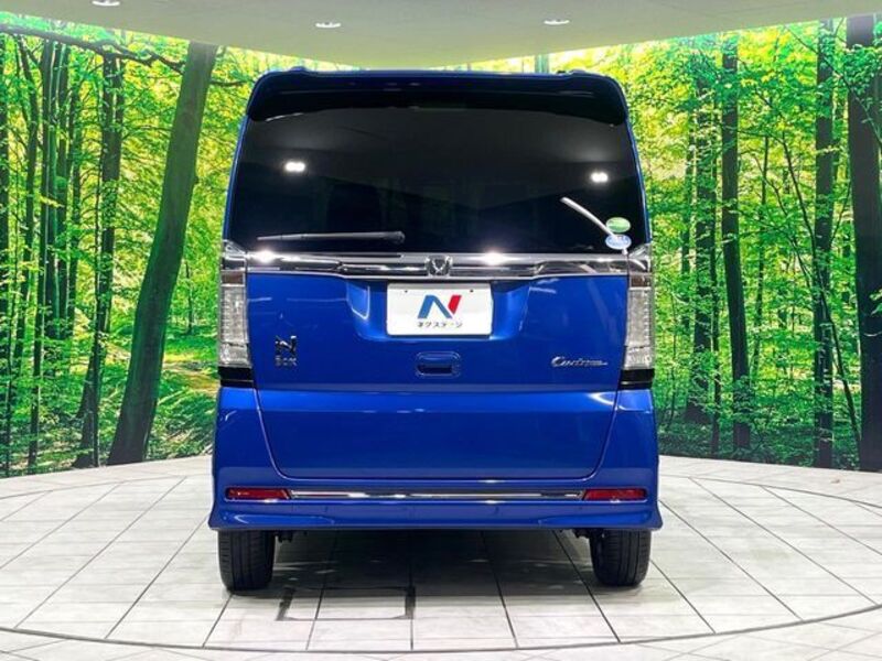 N BOX CUSTOM