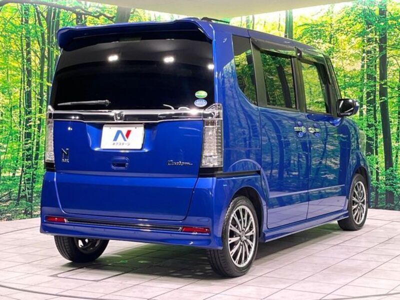 N BOX CUSTOM