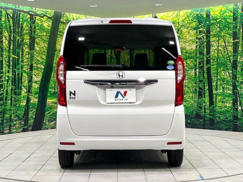 N BOX
