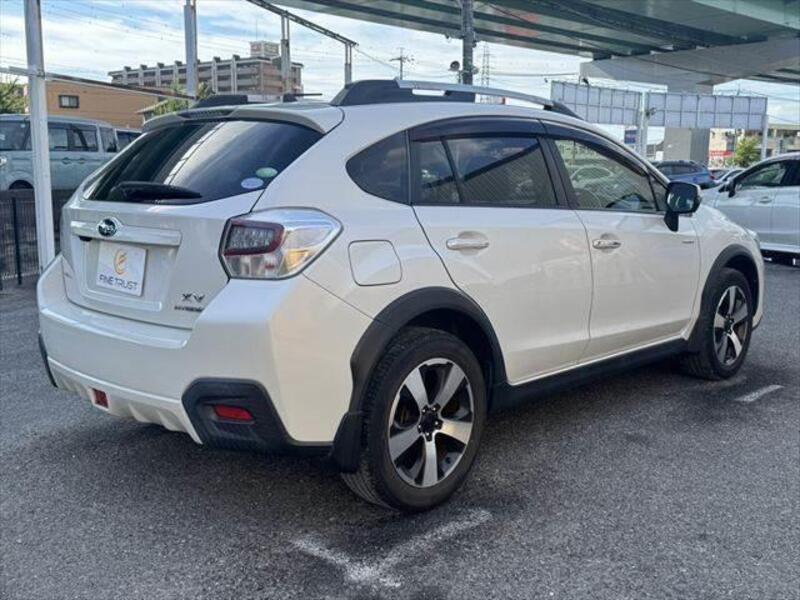 XV HYBRID