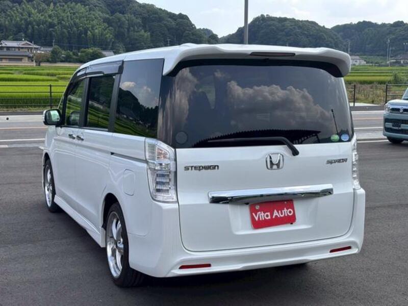 STEPWAGON SPADA