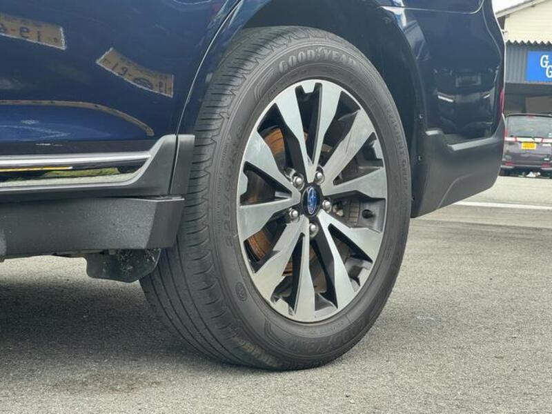 LEGACY OUTBACK