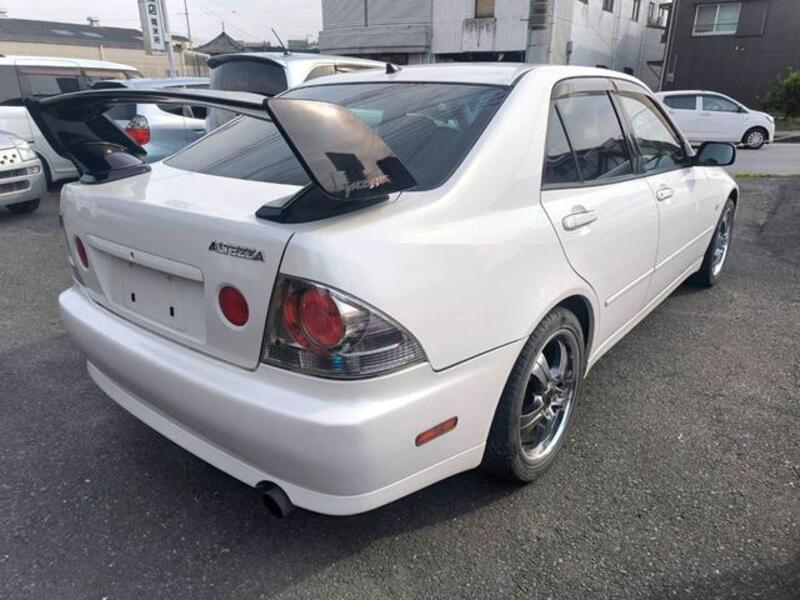 ALTEZZA
