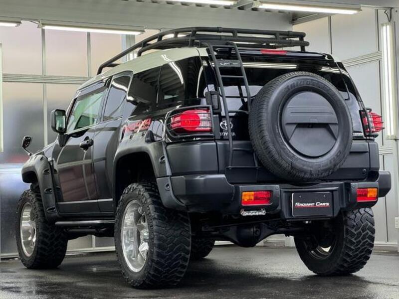 FJ CRUISER